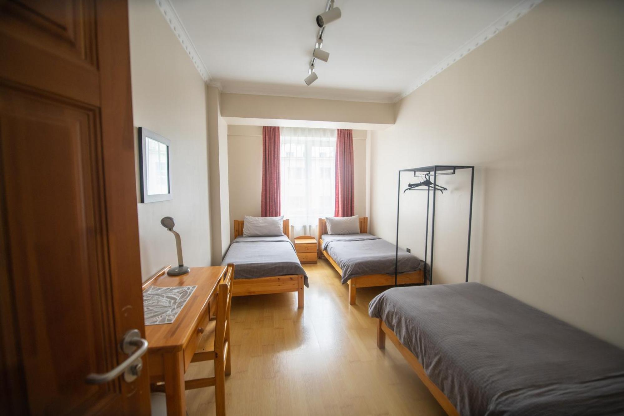 Zaya Hostel อูลานบาตอร์ ภายนอก รูปภาพ